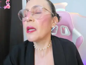 Bongacams Watch Live Sex Cams of Daliascoth