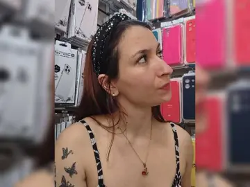 Bongacams Free Porn Cam of RousseHills