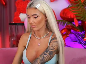 Bongacams Watch Live Sex Cams of TheFallingAngel
