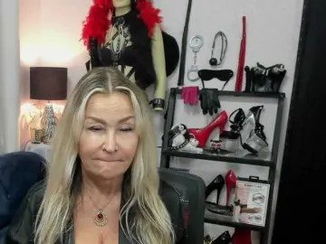 Bongacams Private Sex Chat of soft-crystal