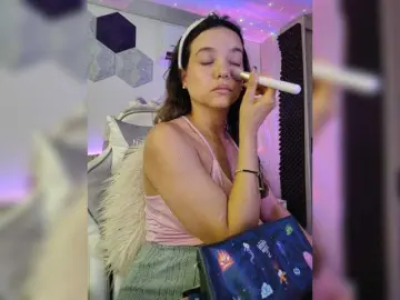 Bongacams Watch Live Sex Cams of LarisaMaia