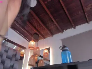 Bongacams Free Porn Cam of alessa-wells1