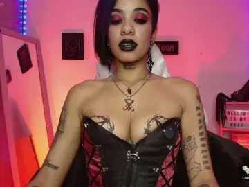 Bongacams Watch Live Sex Cams of luciferdevil1