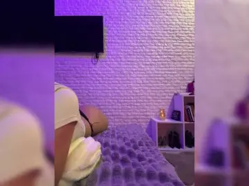 Bongacams Live Sex of sweetkira25