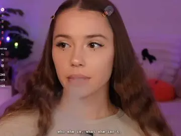 Bongacams Sex Chat of MaybeBabeTV
