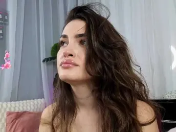 Bongacams Free Porn Cam of SweetAuraaa
