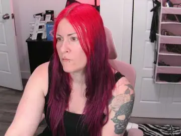 Bongacams Watch Live Sex Cams of gennyrock