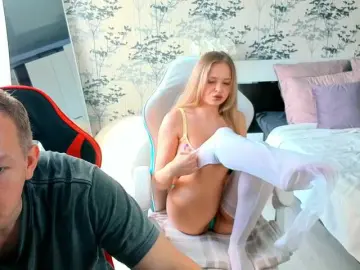 Bongacams Watch Live Sex Cams of LoveAndSex24