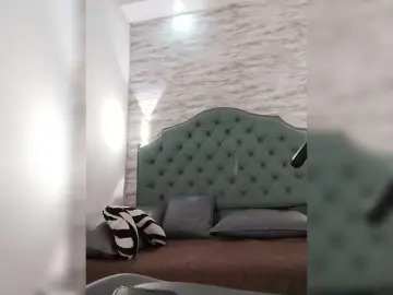 Bongacams Watch Live Sex Cams of Marcoandluna