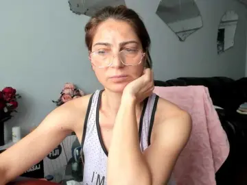 Bongacams Watch Live Sex Cams of AngelNicolle