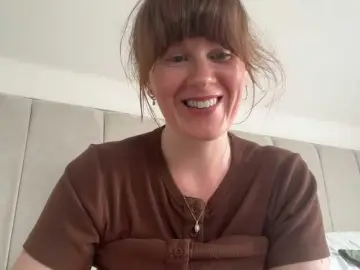 Bongacams Nude Webcam of REDHEADROSIE