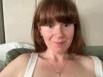 Bongacams Best Webcam of REDHEADROSIE