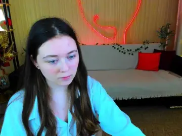 Bongacams Watch Live Sex Cams of AlluringLookk