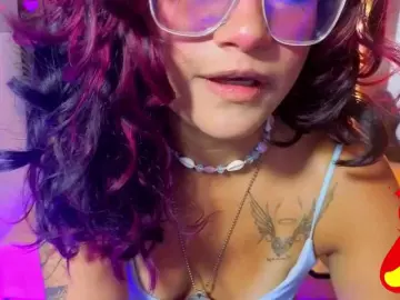 Bongacams Watch Live Sex Cams of Kristen-tay
