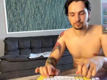 Bongacams Watch Live Sex Cams of Naughty-Mailey