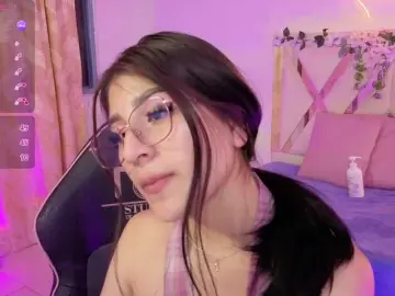 Bongacams Free Porn Cam of NEFTIS-TAY