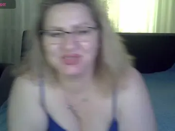 Bongacams Private Sex Chat of AngelinaGlam