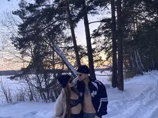 -SweetCouple-1
