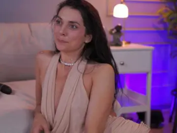 Bongacams Free Live Porn of EllyLynne