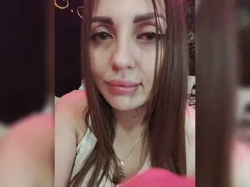 Bongacams Sex Cam of SexyKitty75-1