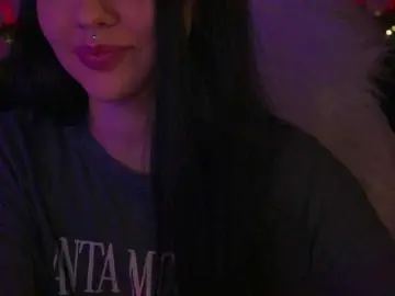 Bongacams Live Sex Cam of LADYCharmer