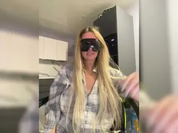 Bongacams Free Live Porn of blondalina