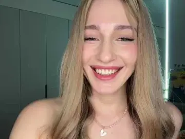 Bongacams Free Porn Cam of ArinaSmile