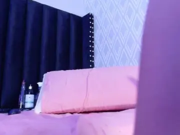 Bongacams Nude Webcam of cutepetitee