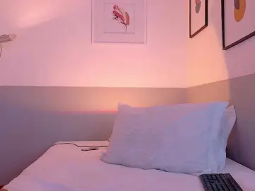 Bongacams Best live sex cam show of cutepetitee