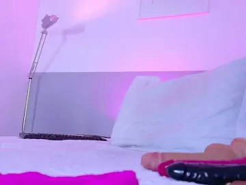 Bongacams Live Porn of cutepetitee