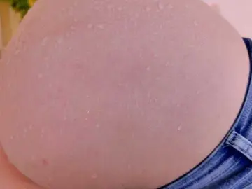 Bongacams Sex Cam of HoneyAhegao