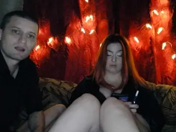 Bongacams Watch Live Sex Cams of FOX1010