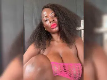 Bongacams Best live sex cam show of CharmingAura2