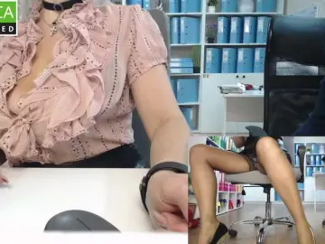 Bongacams Watch Live Sex Cams of legsoffice