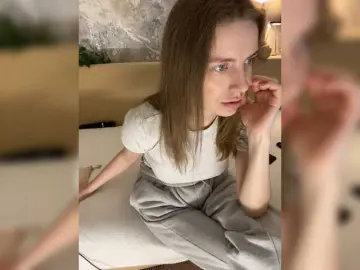Bongacams Nude Webcam of Incredible123
