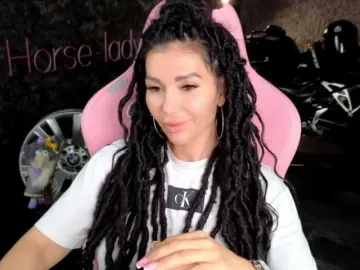 Bongacams Nude Webcam of -BABAYAGA-