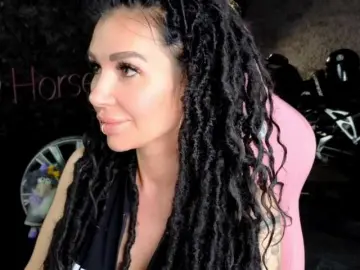 Bongacams Live Sex of -BABAYAGA-