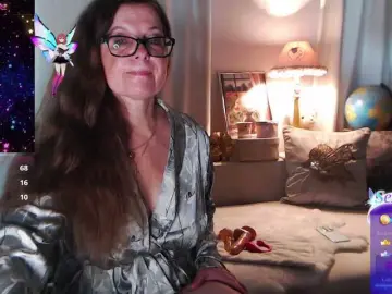 Bongacams Watch Live Sex Cams of HelenBerg