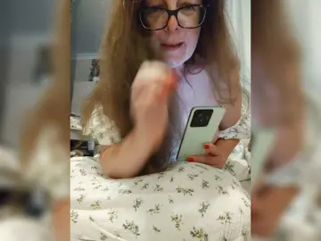 Bongacams Free Live Porn of HelenBerg