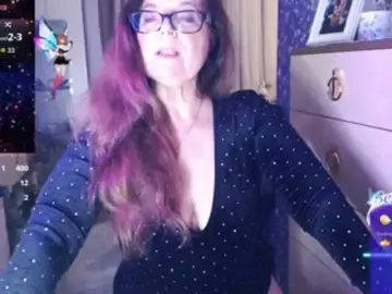 Bongacams Free Porn Cam of HelenBerg