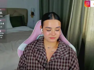 Bongacams Sex Cam of EvaRaider