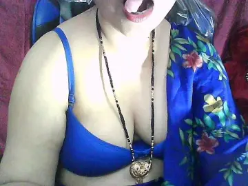 Bongacams Best live sex cam show of sexycharu