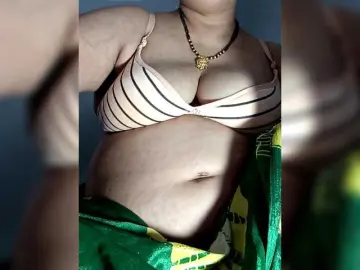 Bongacams Watch Live Sex Cams of sexycharu
