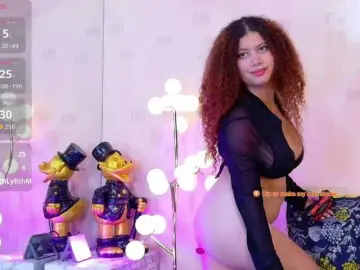 Bongacams Live Sex of HoneyHips