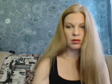 Bongacams Live Sex of BlondeFox