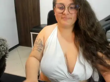 Bongacams Adult Video Chat of SaraThonson