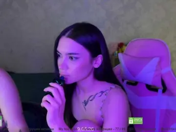Bongacams Adult Webcam of CoupleOnFire
