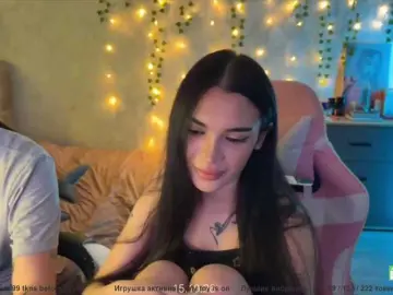 Bongacams Nude Webcam of CoupleOnFire