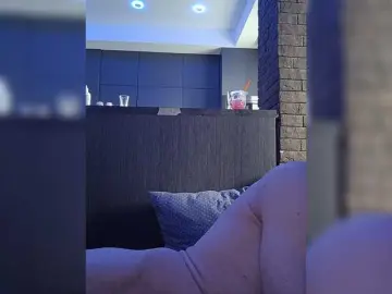 Bongacams Watch Live Sex Cams of FaceCUMery