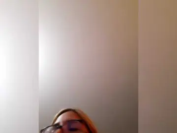 Bongacams Best live sex cam show of LittleSammy